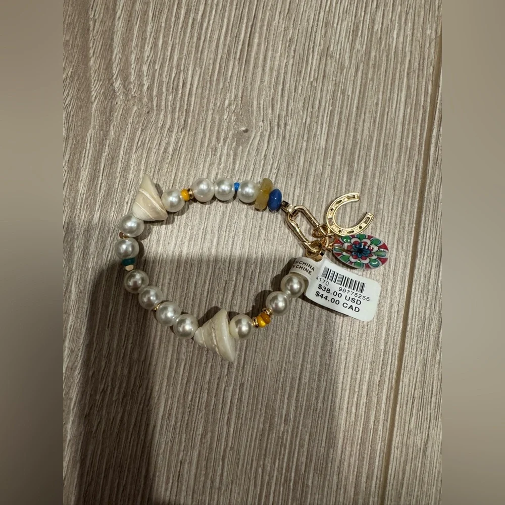 Anthropologie Elegant Pearl and Charm Bracelet - Picture 2 of 4
